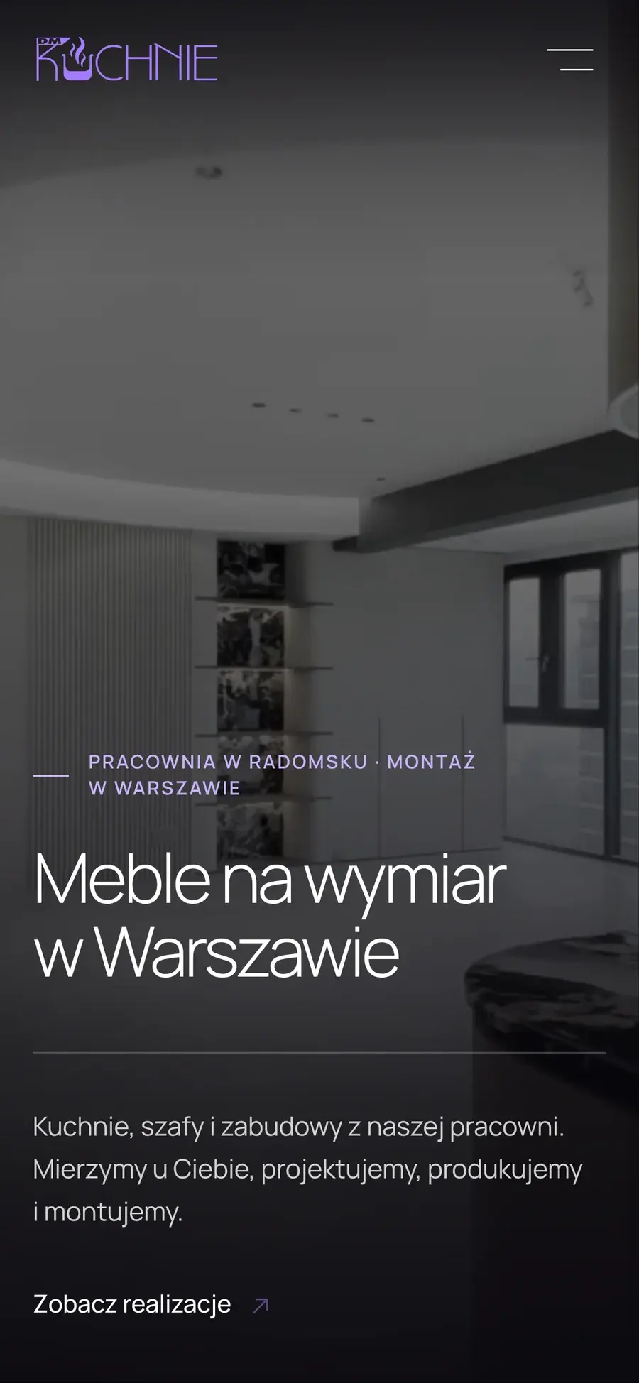 Strona główna DMKUCHNIE na telefonie z nagłówkiem „Meble na wymiar w Warszawie”.